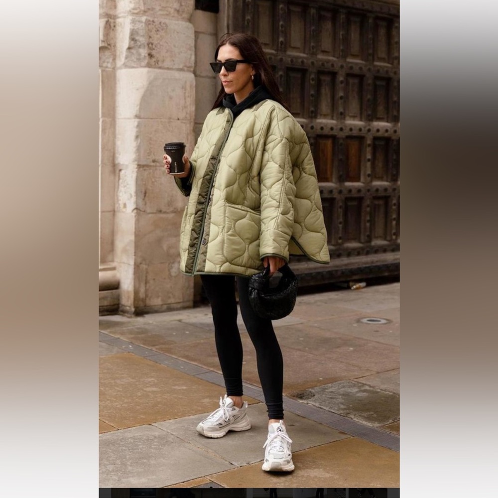 THE FRANKIE SHOP
Green Teddy Quilted Jacket